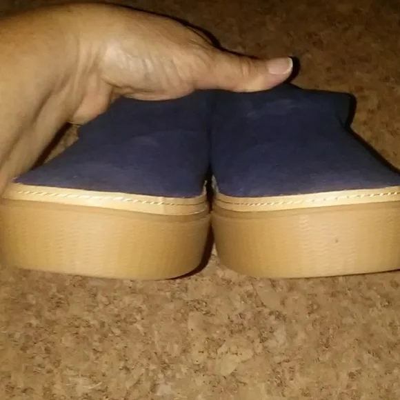 COPY - Women's NIB Suede Tom's Mules - Picture 7 of 8